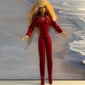 FINAL SALE!! Very Velvet BARBIE Red Mackie Doll 1998 Vintage Velours Mattel